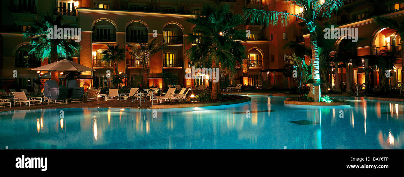 Ritz Carlton Dubai High Resolution Stock Photography And Images Alamy