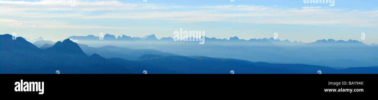 panorama Dolomites with Iffinger Spitze, Piz Boe, Langkofel, Plattkofel, Marmolada, Kesselkogel, Rosengartenspitze, Palagruppe a Stock Photo