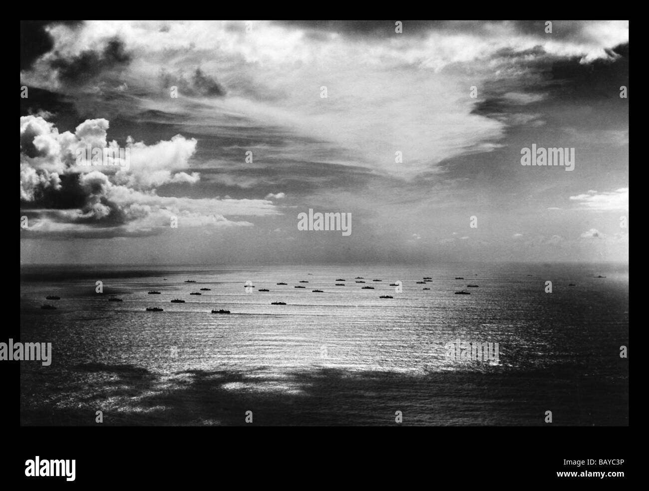 Atlantic convoy hi-res stock photography and images - Alamy