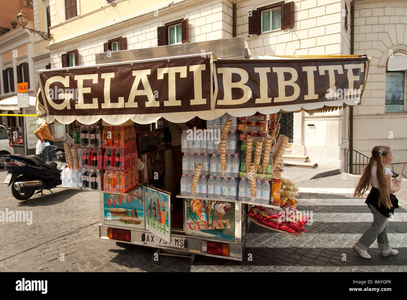 gelati bibite mobile stall Stock Photo