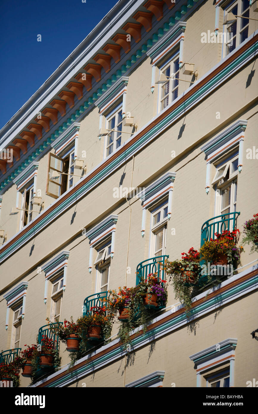 Classy art hires stock photography and images Alamy