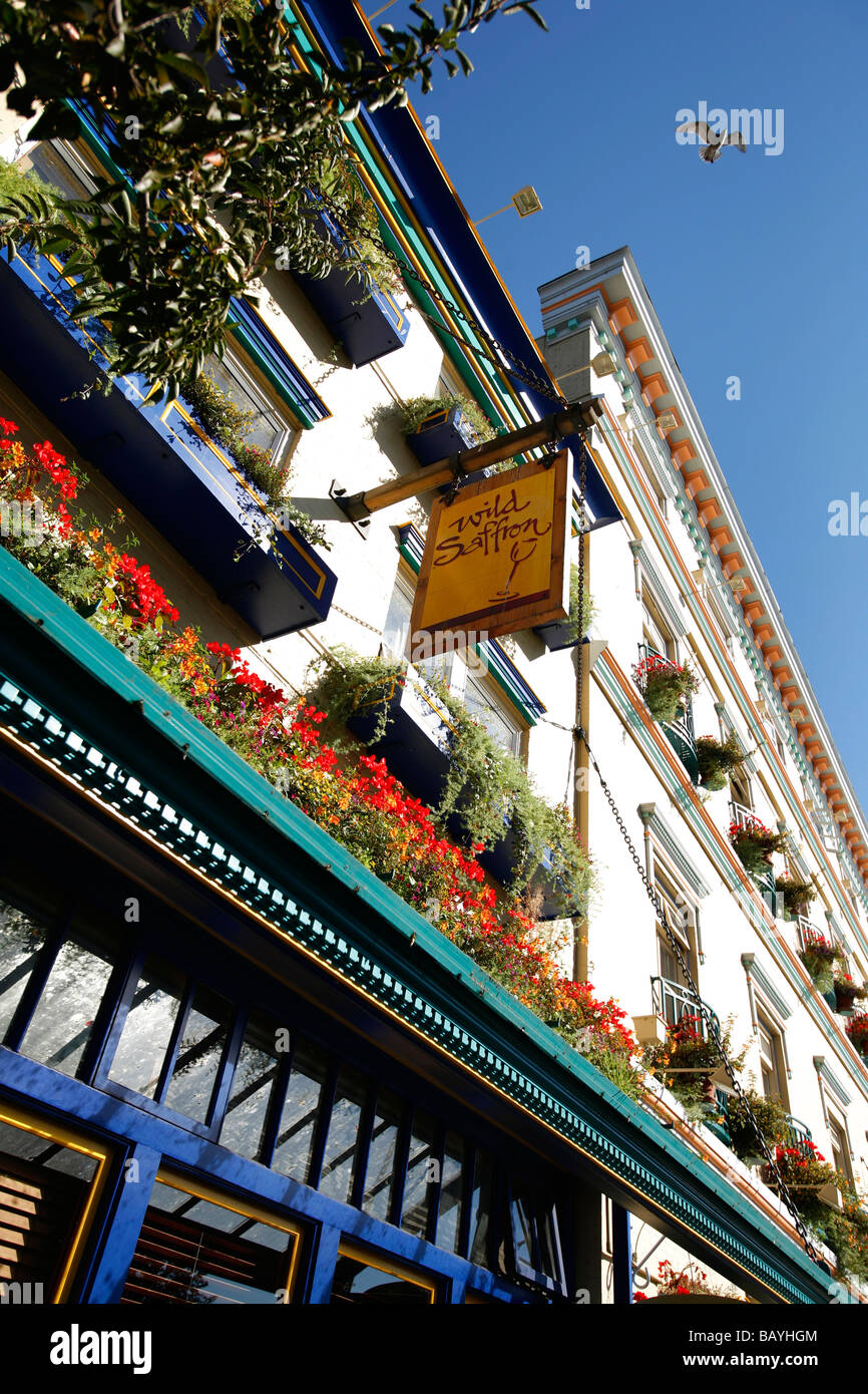 Swans boutique art hotel, pub, restaurant, bistro, and liquor store in