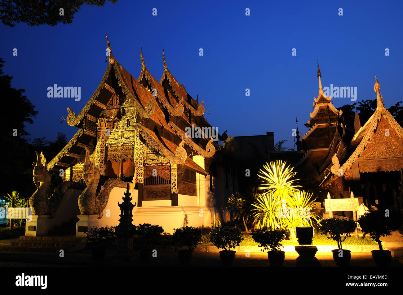 wat chedi luang chiangmai thailand Stock Photo
