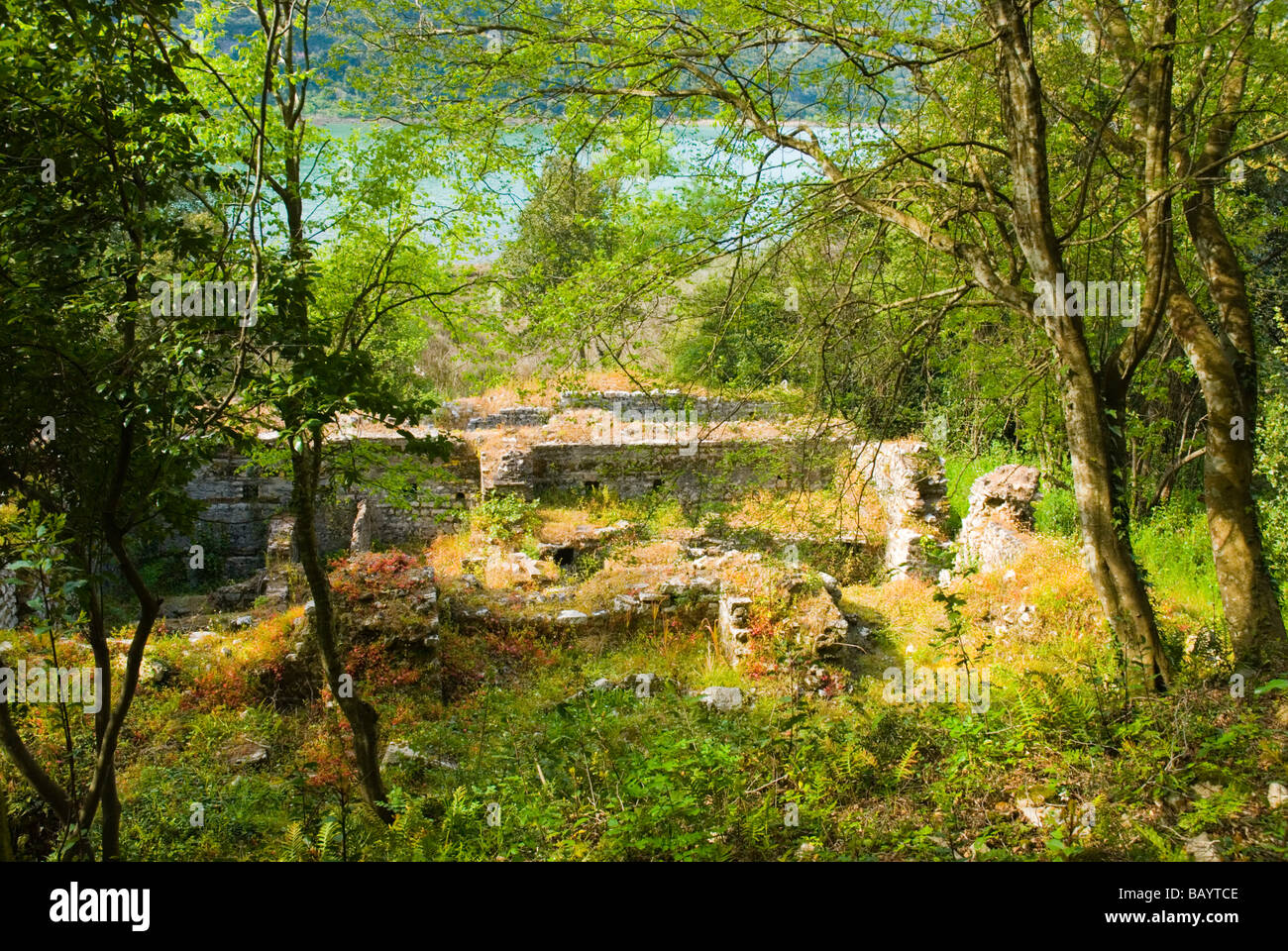 Ancient ruins europe hi-res stock photography and images - Alamy