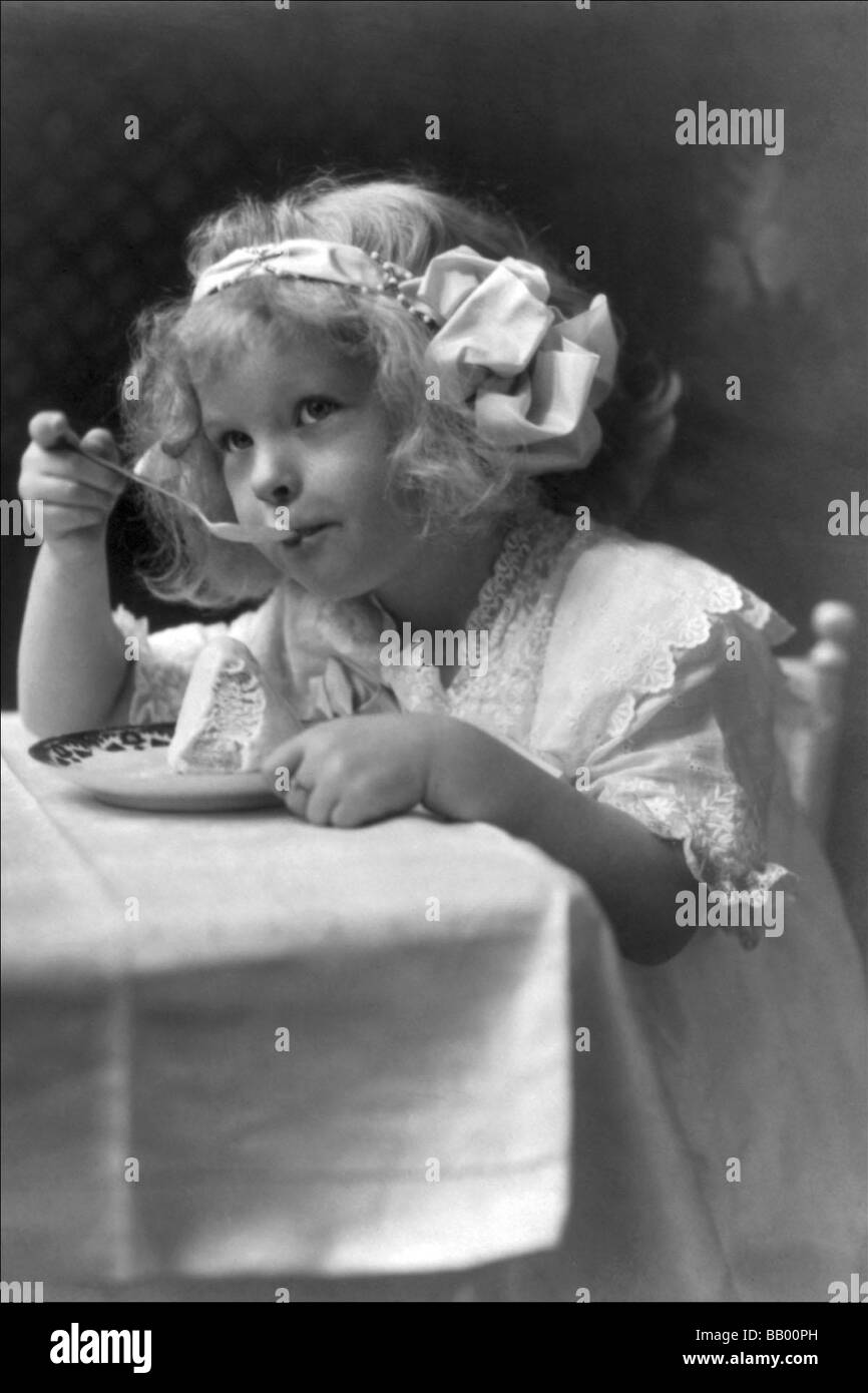 The Ice Cream Girl Stock Photo Alamy