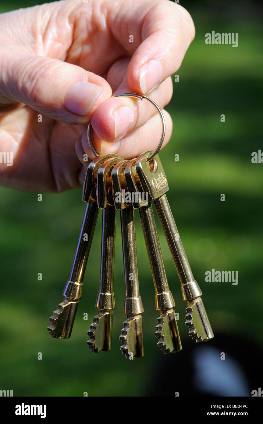 Bunch of brass coloured colored Chubb keys Stock Photo Alamy
