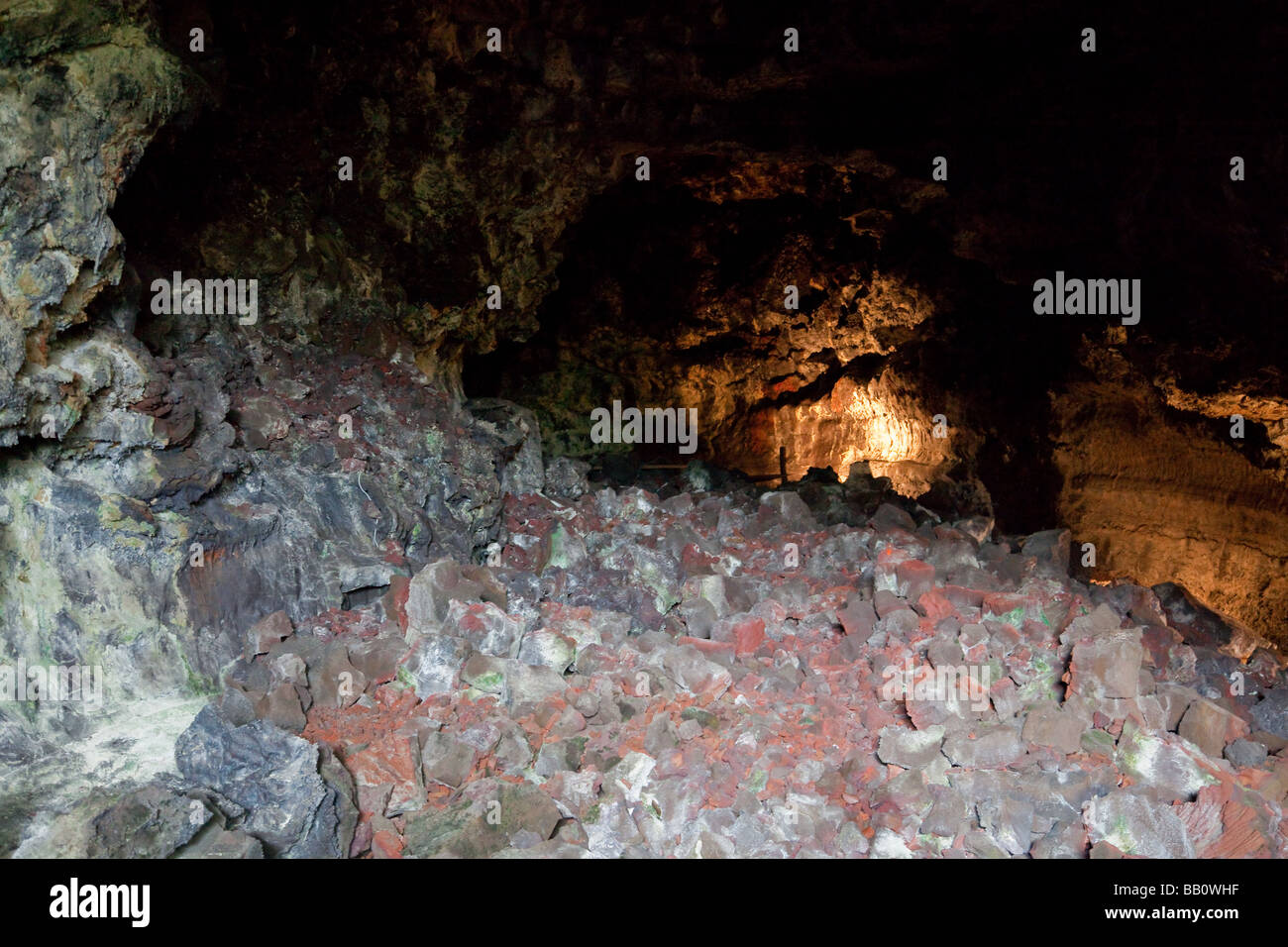 Kula kai cave hires stock photography and images Alamy