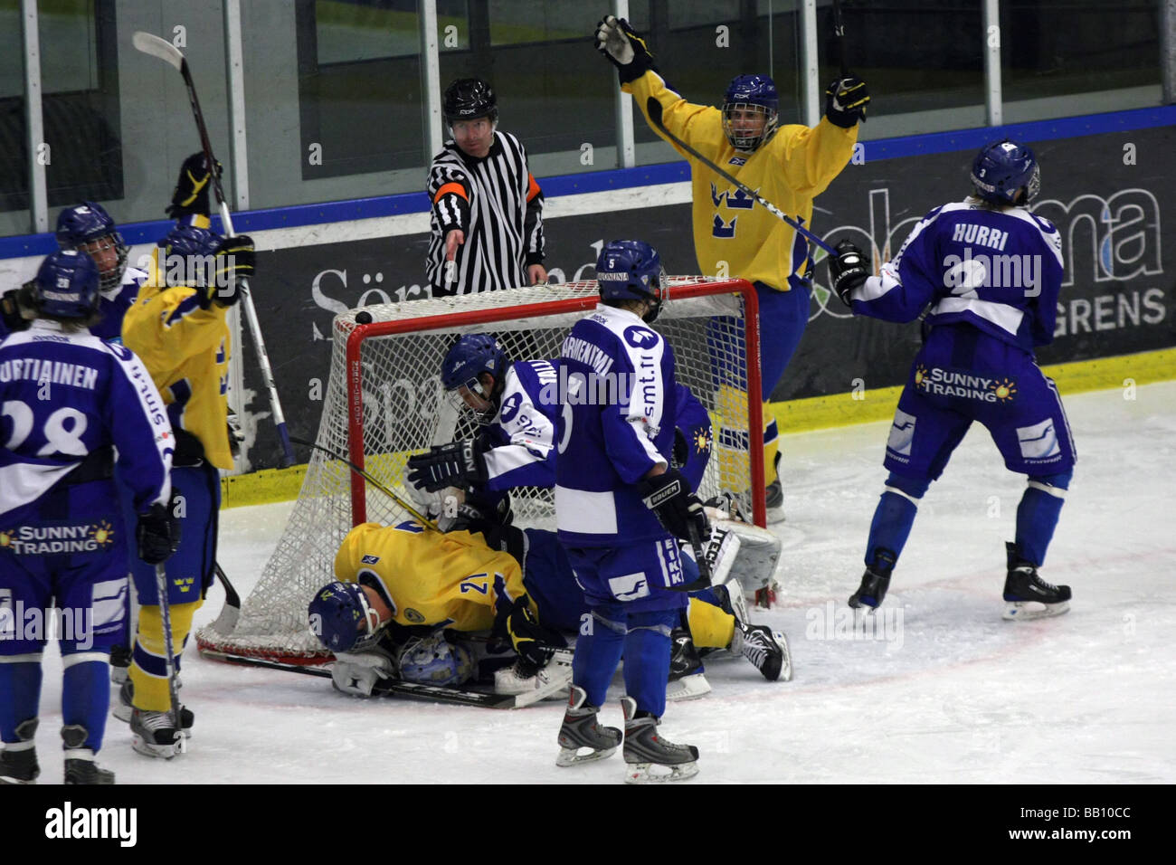 Swedish national ice hockey team hires stock photography and images