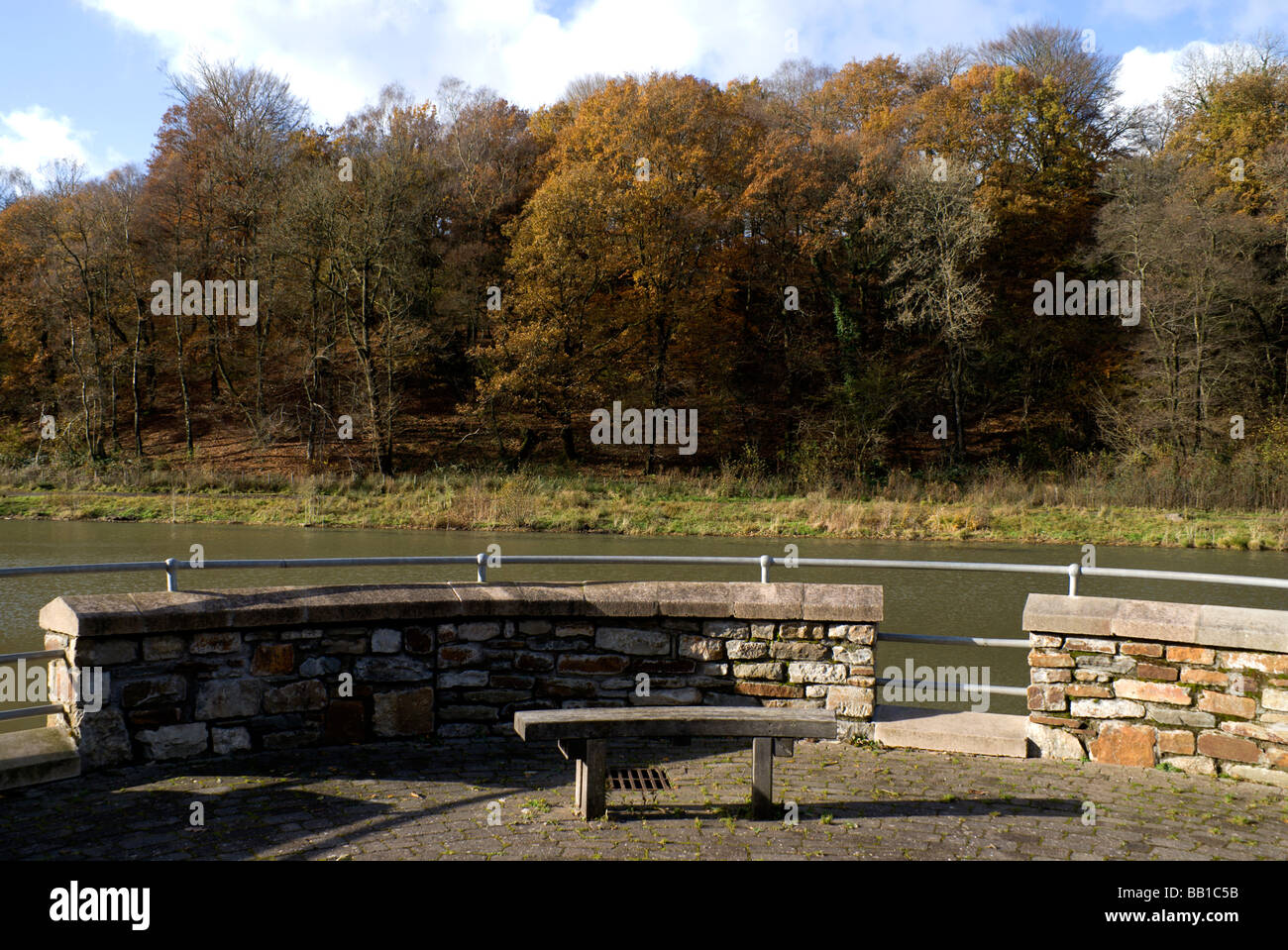 lake taff bargoed community park near merthyr tydfil south wales Stock Photo