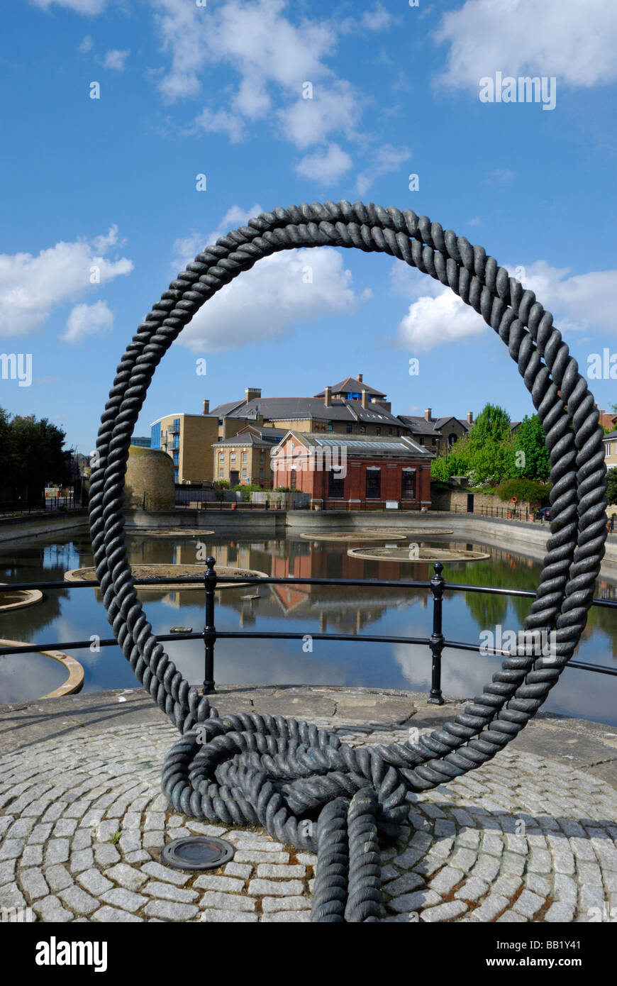 Hermitage Basin in Wapping London Stock Photo - Alamy
