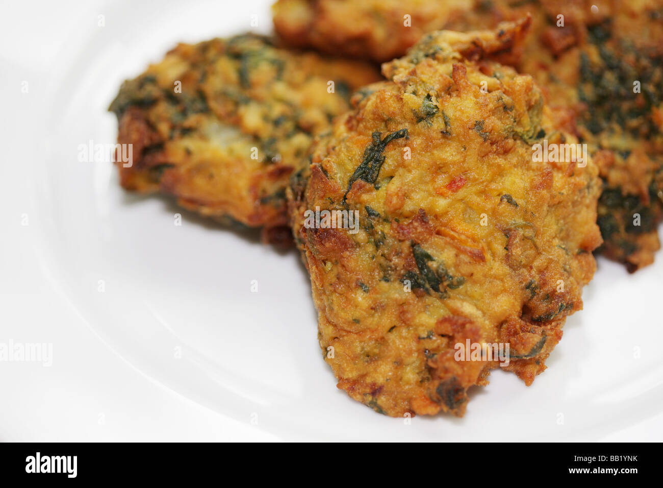 Fresh Authentic Deep Fried Indian Style Onion Bhaji Savoury Snacks With