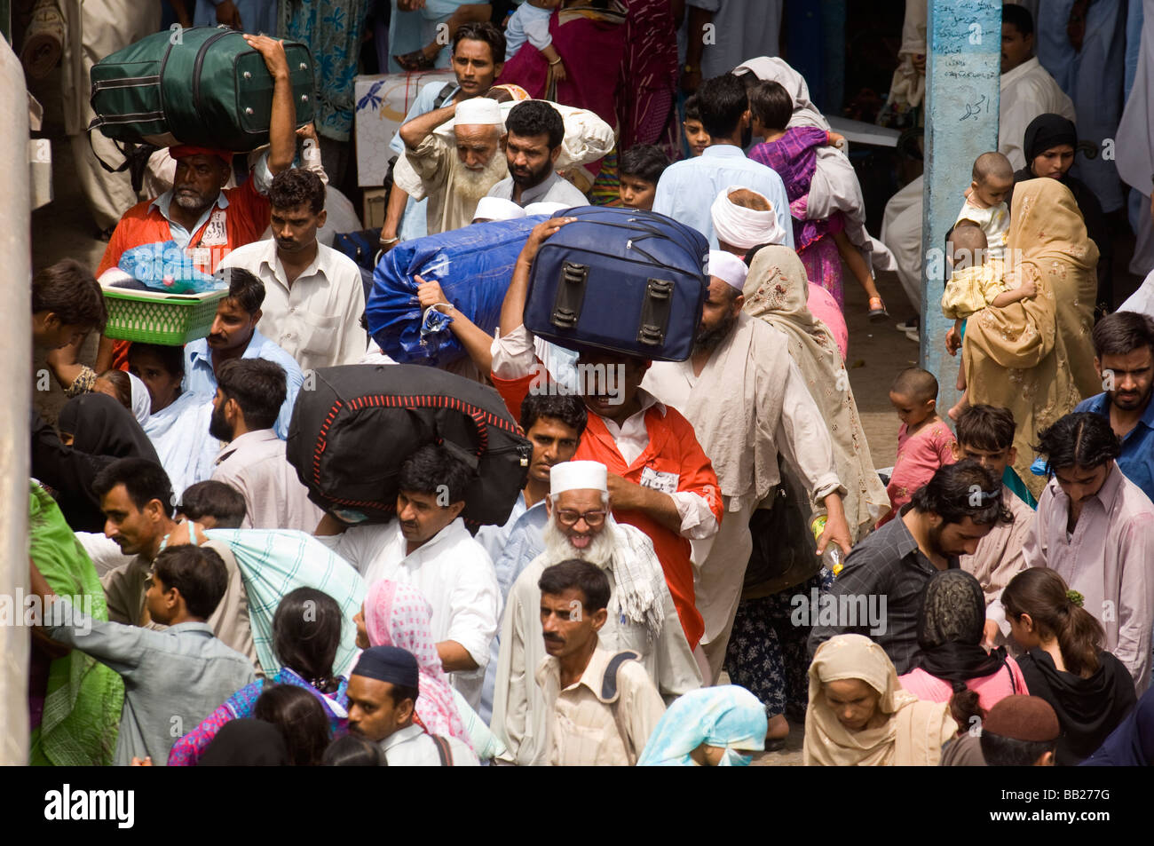 Passengers at Karachi train station Sindh Province Pakistan Stock Photo ...