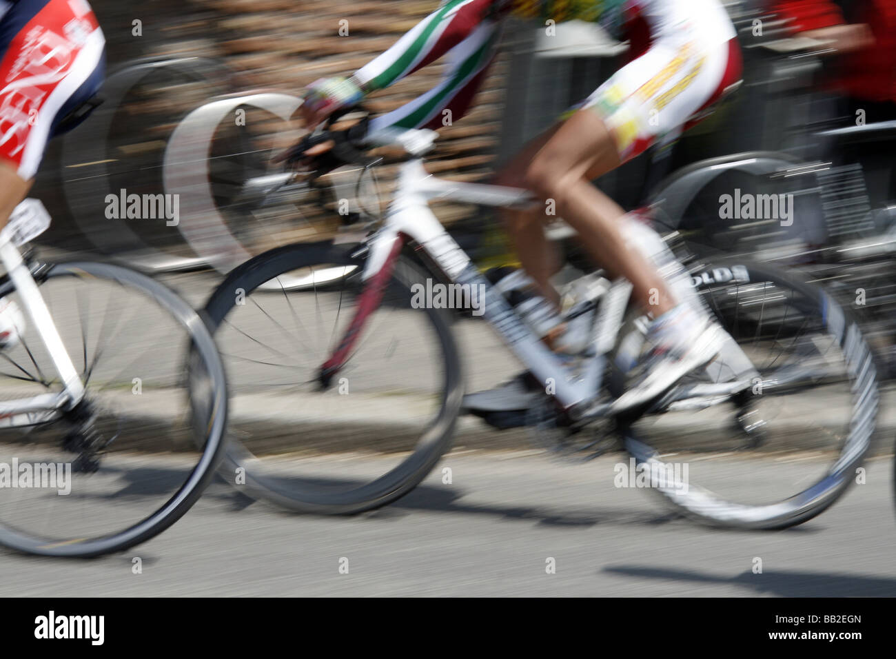 Two professional male cyclists hi-res stock photography and images - Alamy