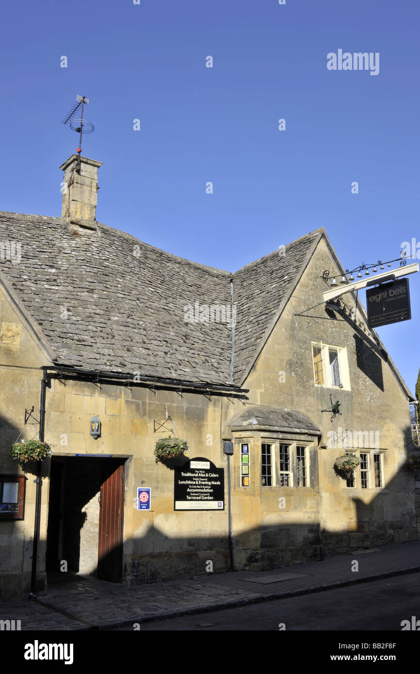 the cotswolds chipping campden eight bells pub Stock Photo