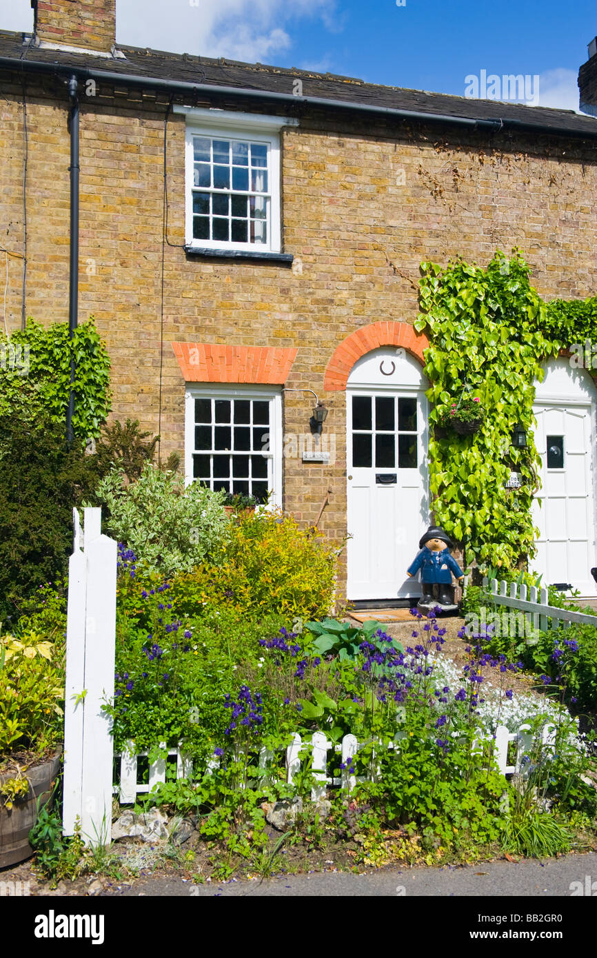 Letchmore heath hertfordshire landor cottages hires stock photography