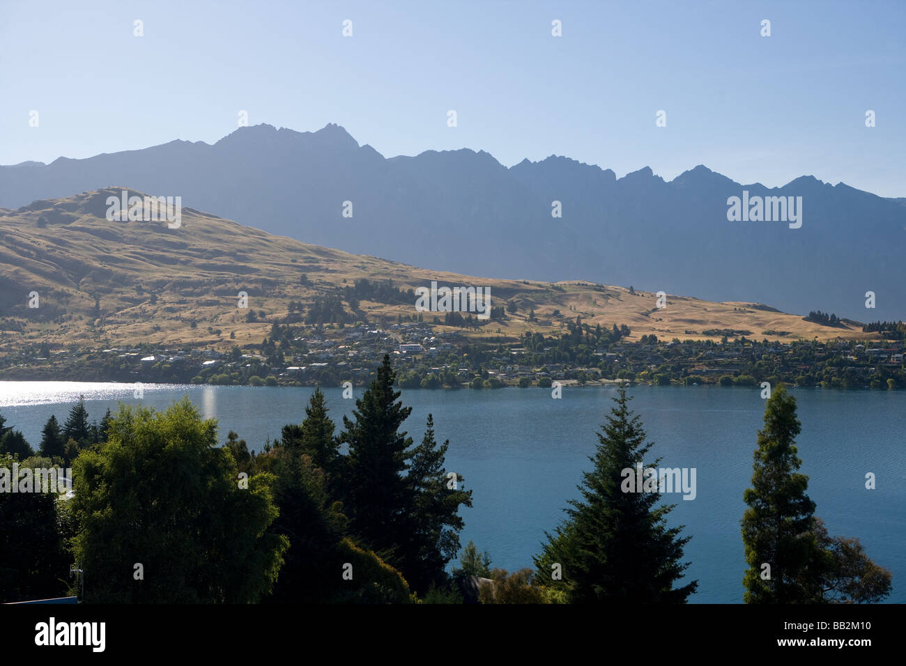 Lake Wakatipu Queenstown South Island New Zealand Stock Photo - Alamy