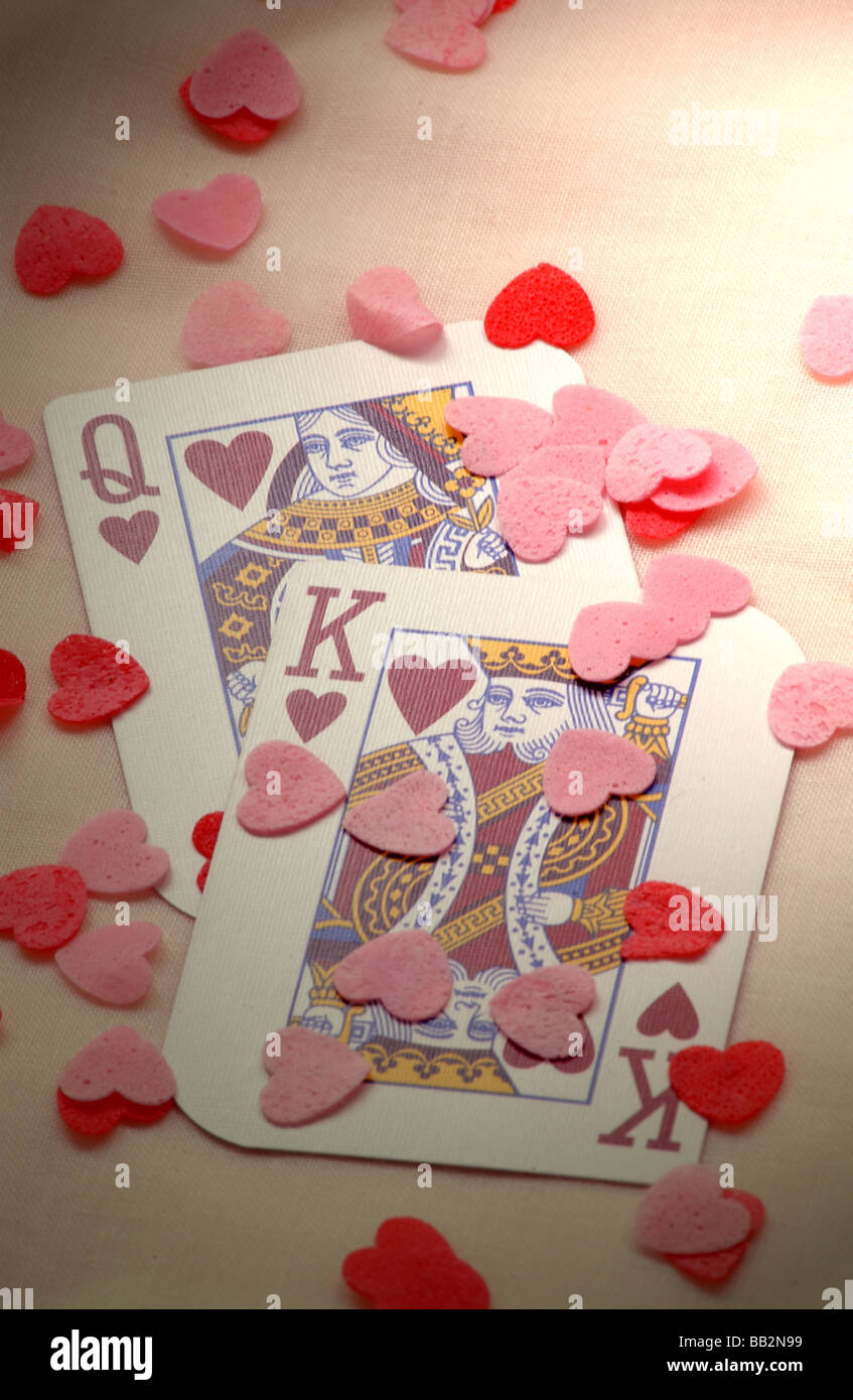queen of hearts / King and Queen romanting matching cards case