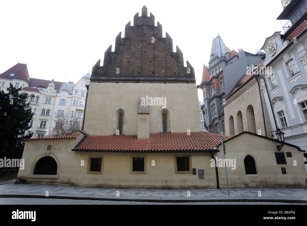 Old New Synagogue Staronova Synagoga Jewish Quarter Prague Czech Republic Stock Photo Alamy