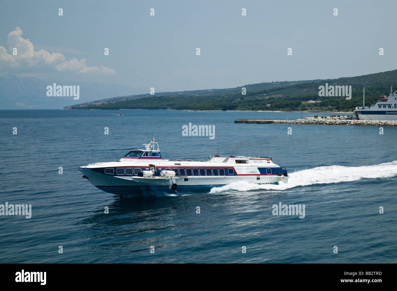 Croatia, Central Dalmatia, BRAC ISLAND, SUPETAR. BRAC-SPLIT hydrofoil  Island Ferry, port of SUPETAR Stock Photo - Alamy