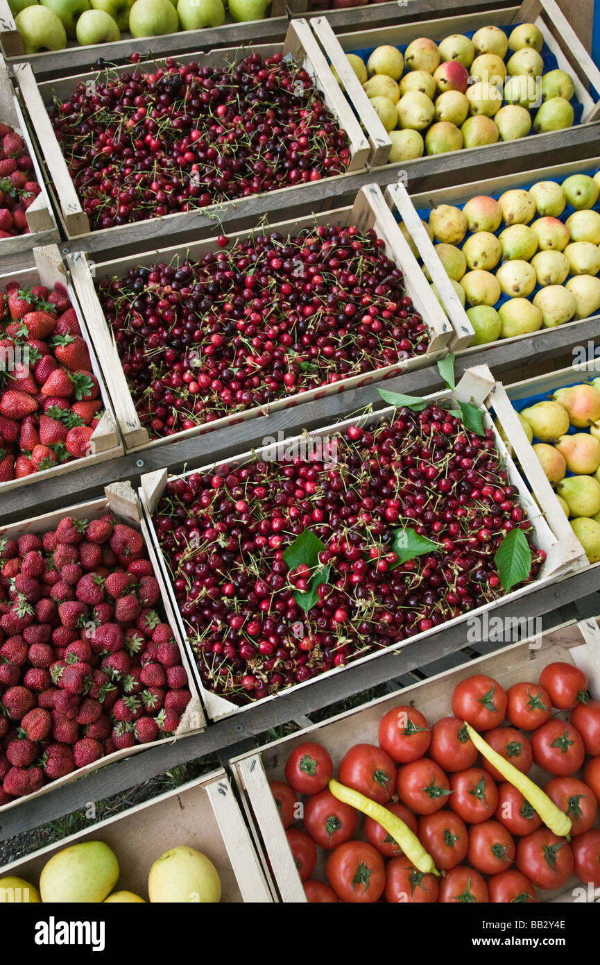 SERBIA, Vojvodina Region, Krusedol Selo. Fruska Gora Hill Region- Fruit Stand Stock Photo