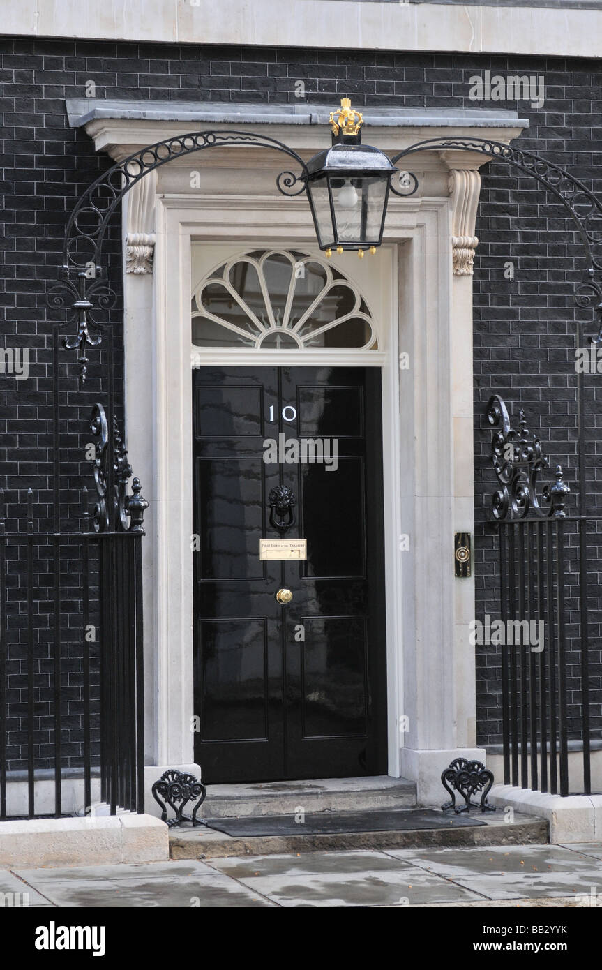 the front door of number 10 downing street Stock Photo