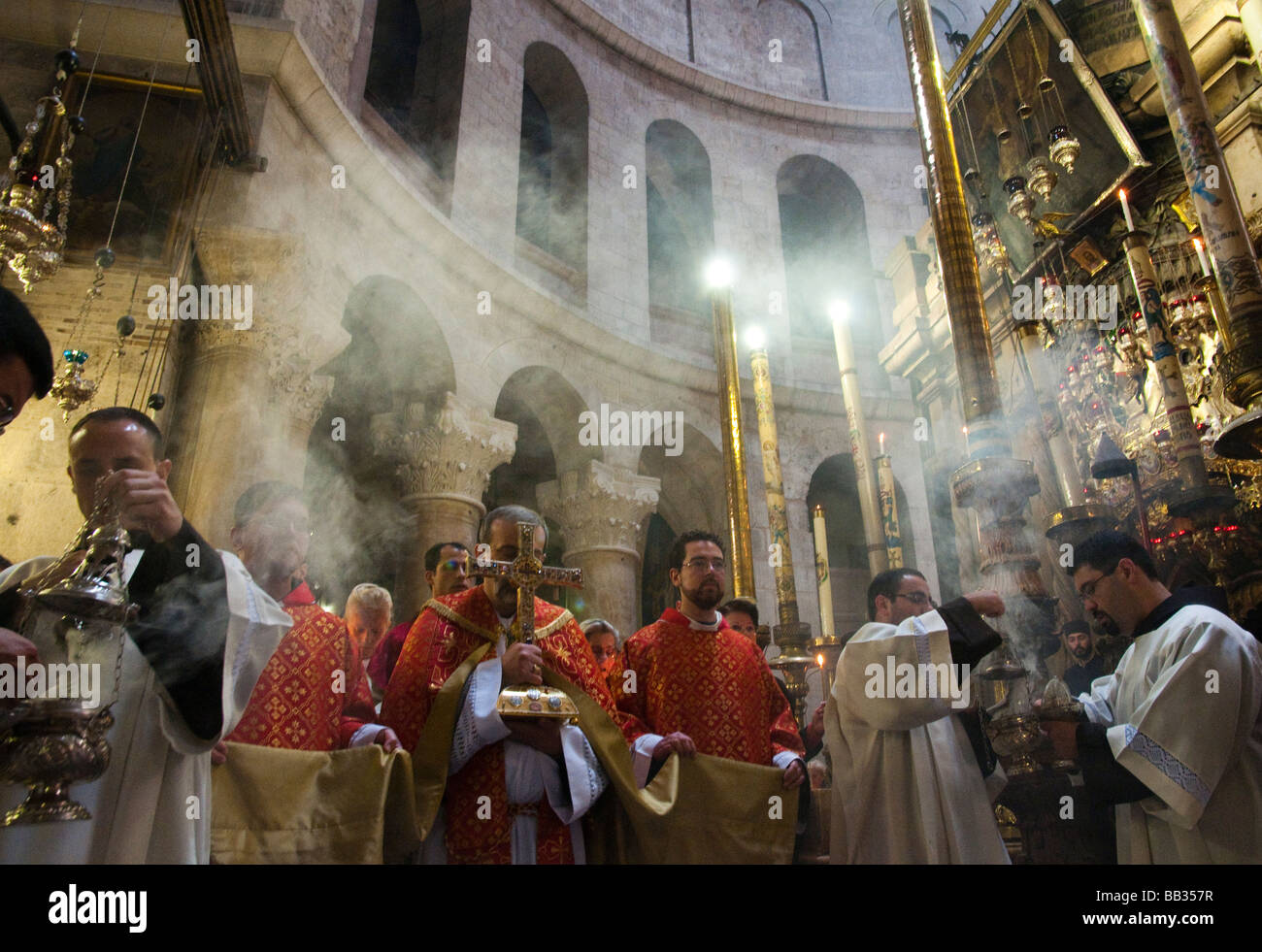 Holy sepulchre of jerusalem hi-res stock photography and images - Alamy