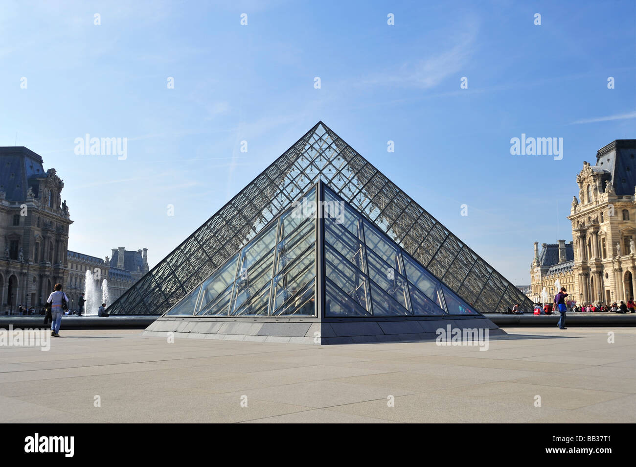 The Pyramid, Le Louvre, Paris, France Stock Photo