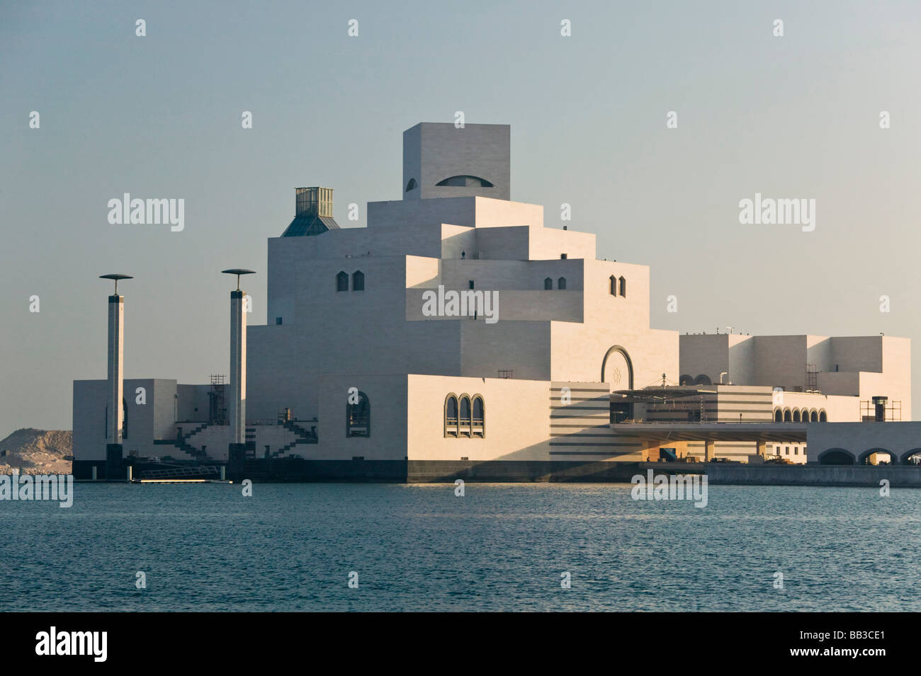 Qatar, Ad Dawhah, Doha. Doha Port / Morning View with Museum of Islamic Art (Architect: IM Pei) Stock Photo