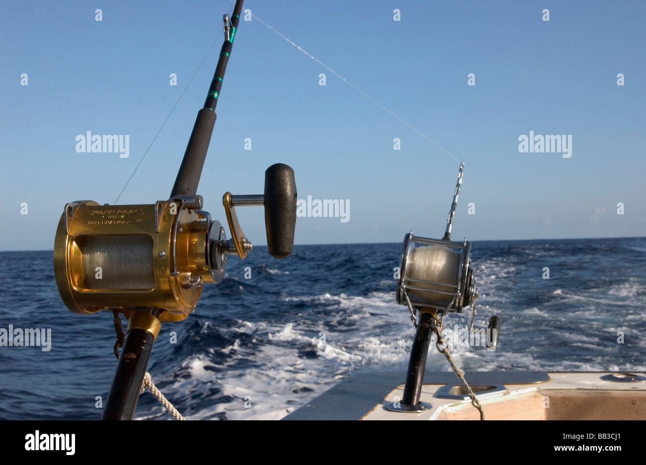 Boat fishing hawaii sport hi-res stock photography and images - Alamy