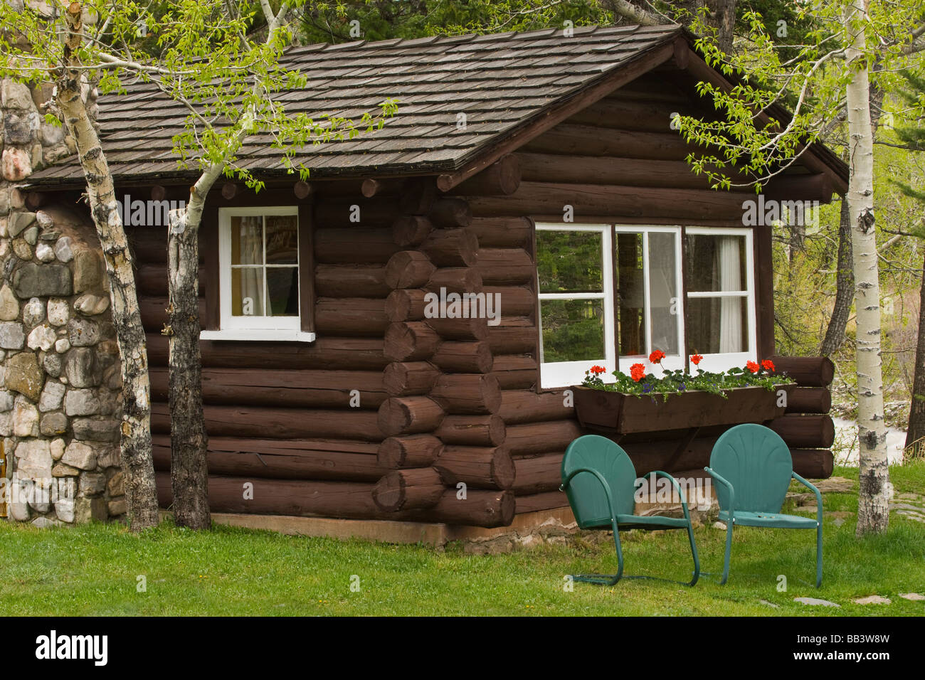 Log planter hires stock photography and images Alamy