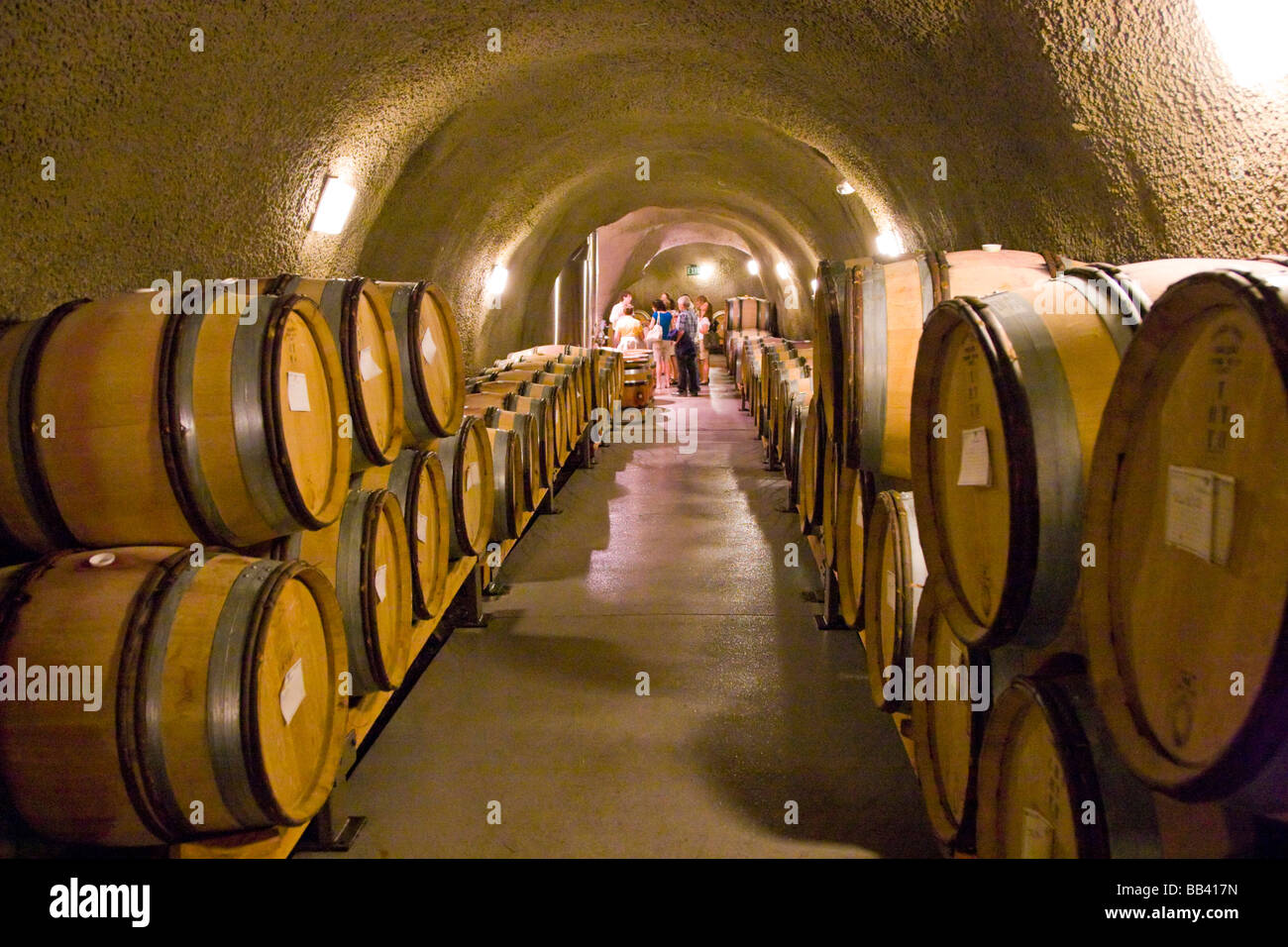 Oregon winery tour hi-res stock photography and images - Alamy