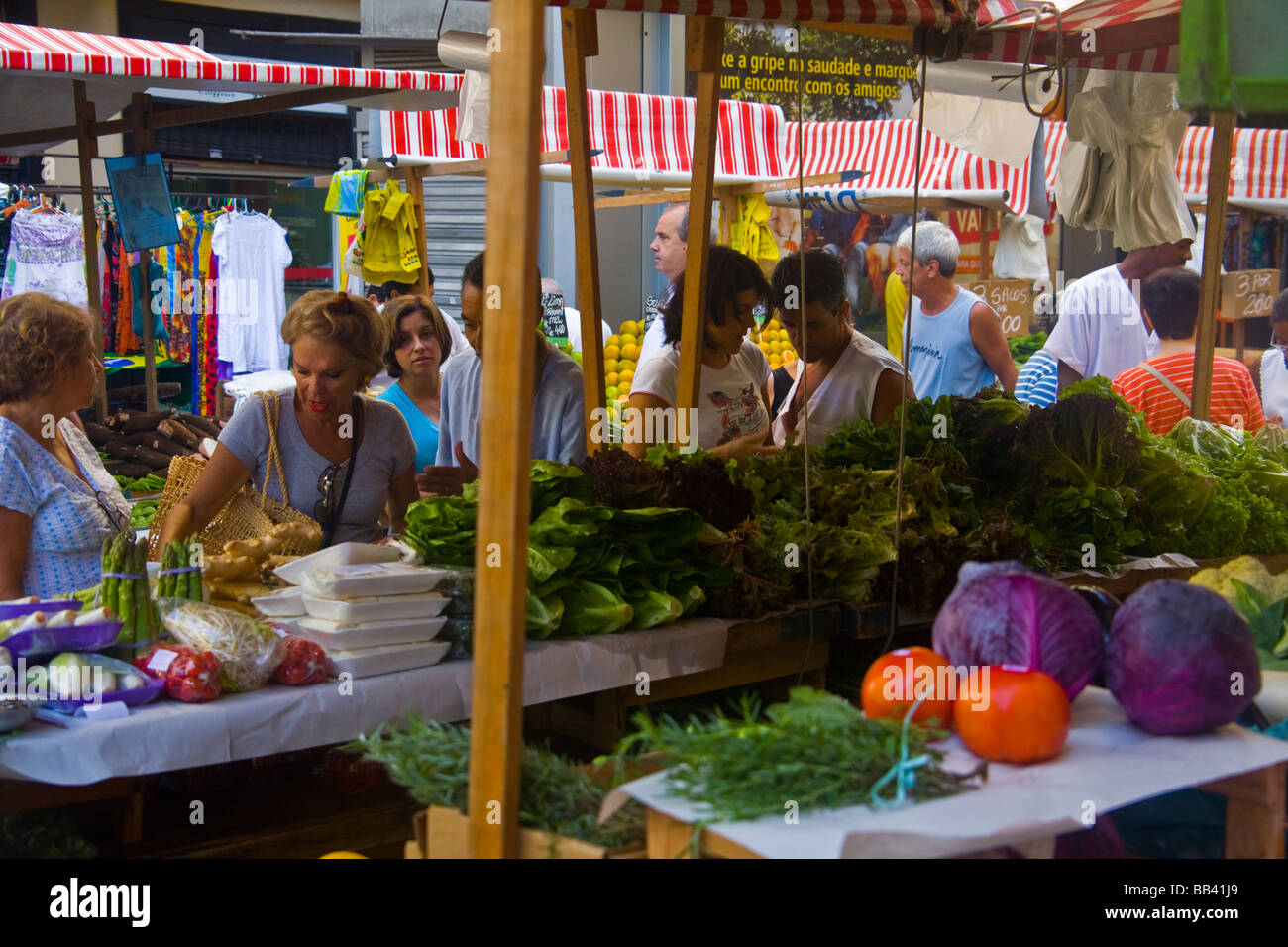 Weekly street market on Ronald de Carvalho street, Copacabana, Rio de
