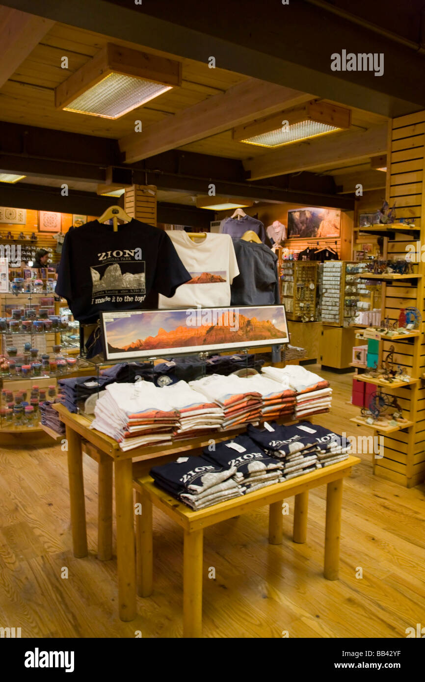 Zion national park gift shop hires stock photography and images Alamy