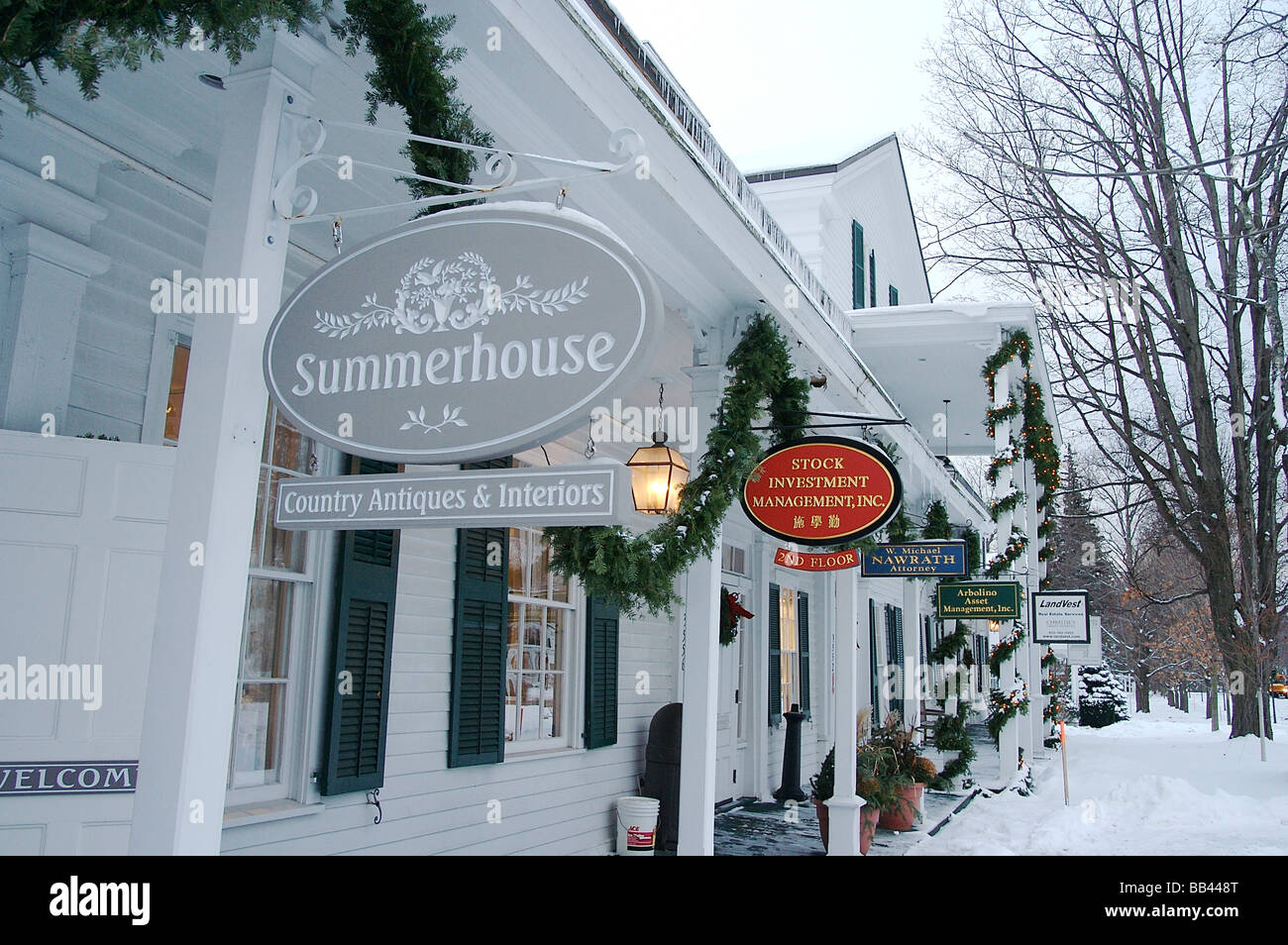 Manchester vermont shops hires stock photography and images Alamy