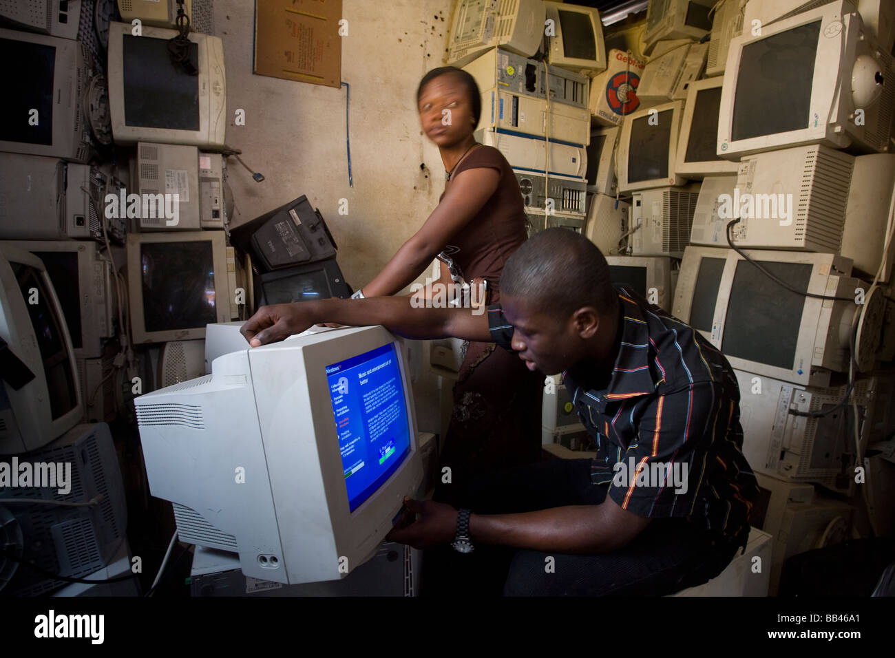 Computer store in Lagos, Nigeria Stock Photo Alamy