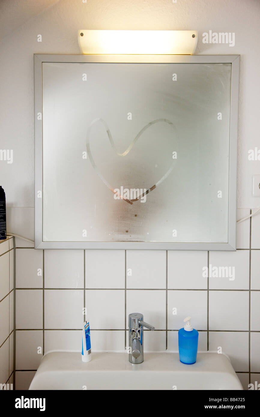 Mirror steam hi-res stock photography and images - Alamy