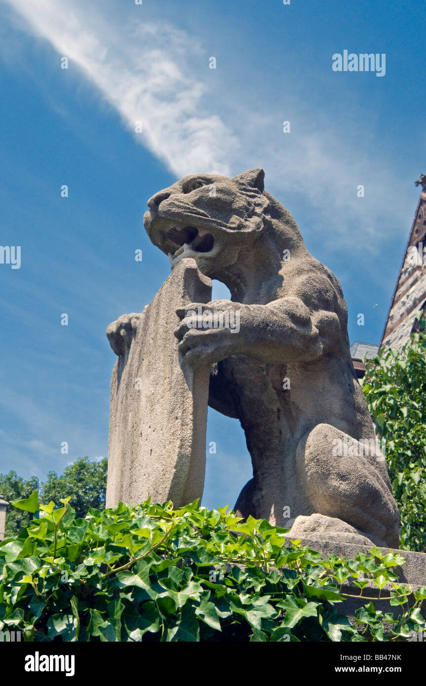Stone statue of a tiger, campus of Princeton University,Princeton; NJ