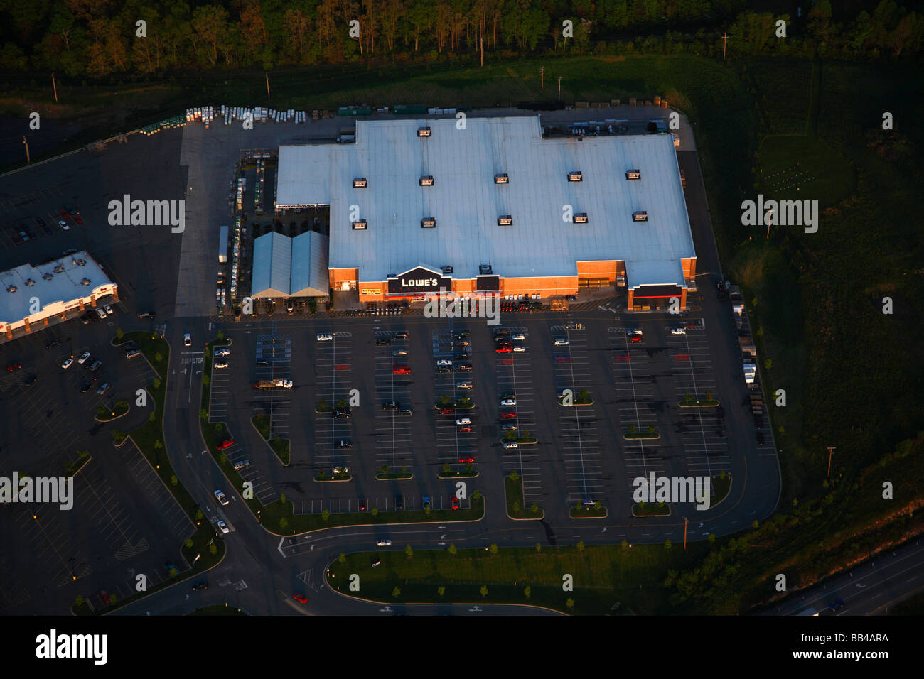 Aerial view of a Lowes home improvement store in Fayetteville ,WV Stock Photo