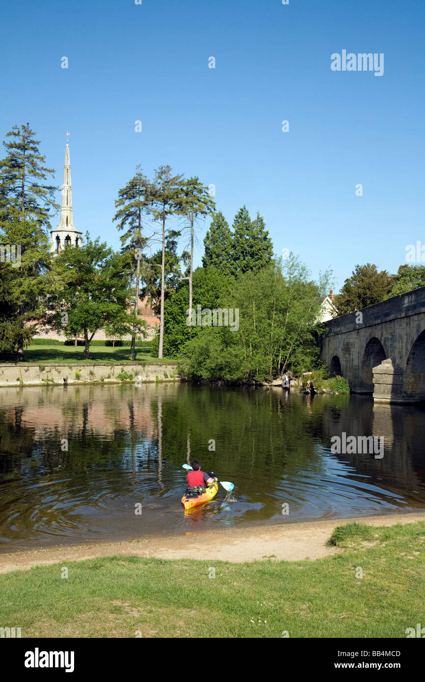 A canoe on the river Thames at Wallingford, Oxfordshire, UK Stock Photo
