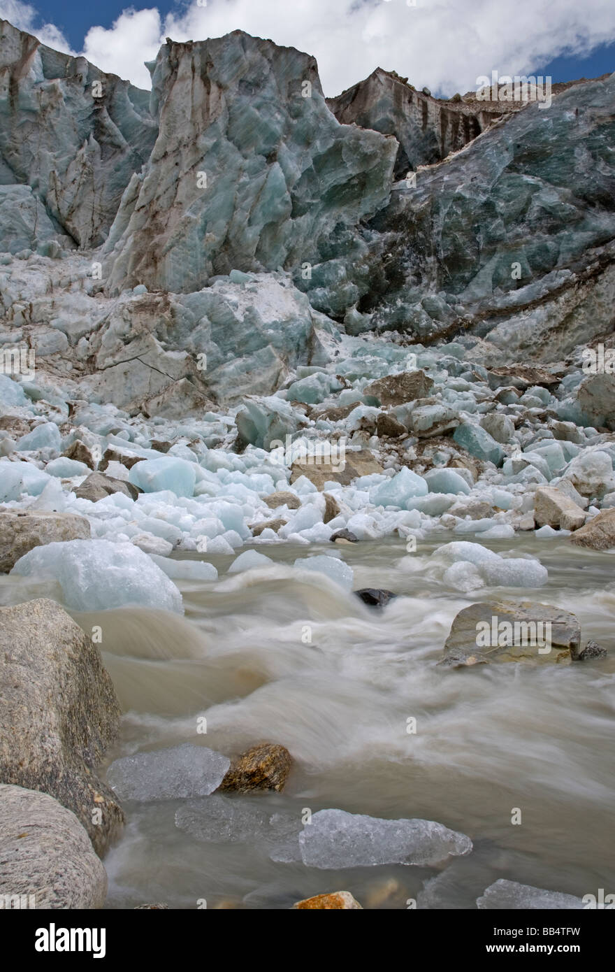 Gaumukh glacier (3892m).The source of the Ganges river. Gangotri National  Park. Uttarakhand. India Stock Photo - Alamy