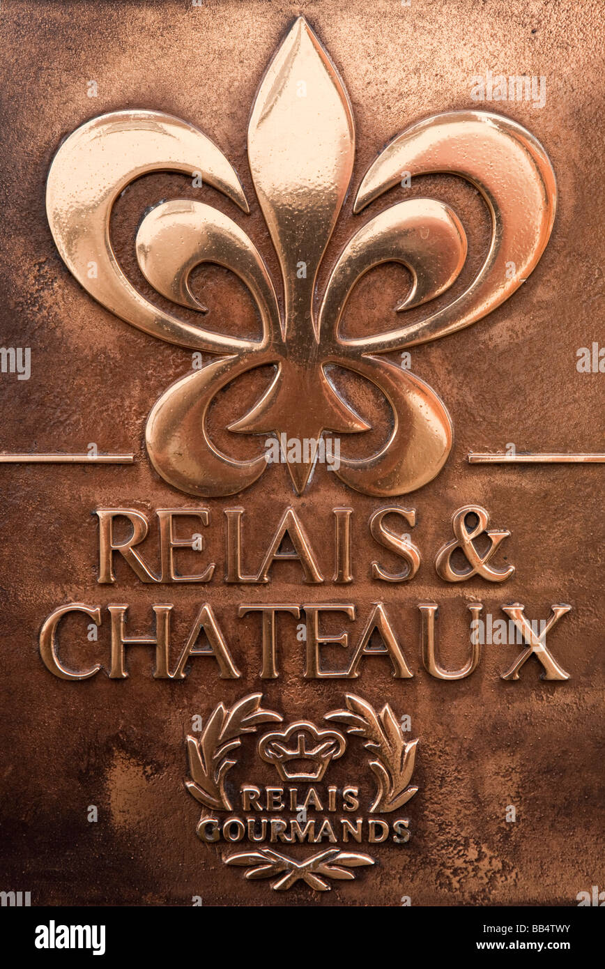 England Berkshire Bray Village High Street Fat Duck restaurant Relais and Chateaux Sign Stock Photo