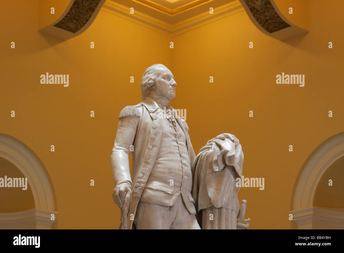 Statue of George Washington in the capitol rotunda, Richmond Virginia Stock Photo