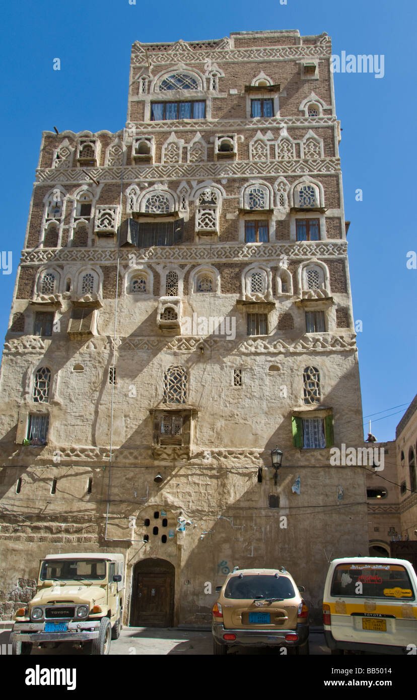 Traditional building in the old town district of Sana'a Yemen Stock Photo