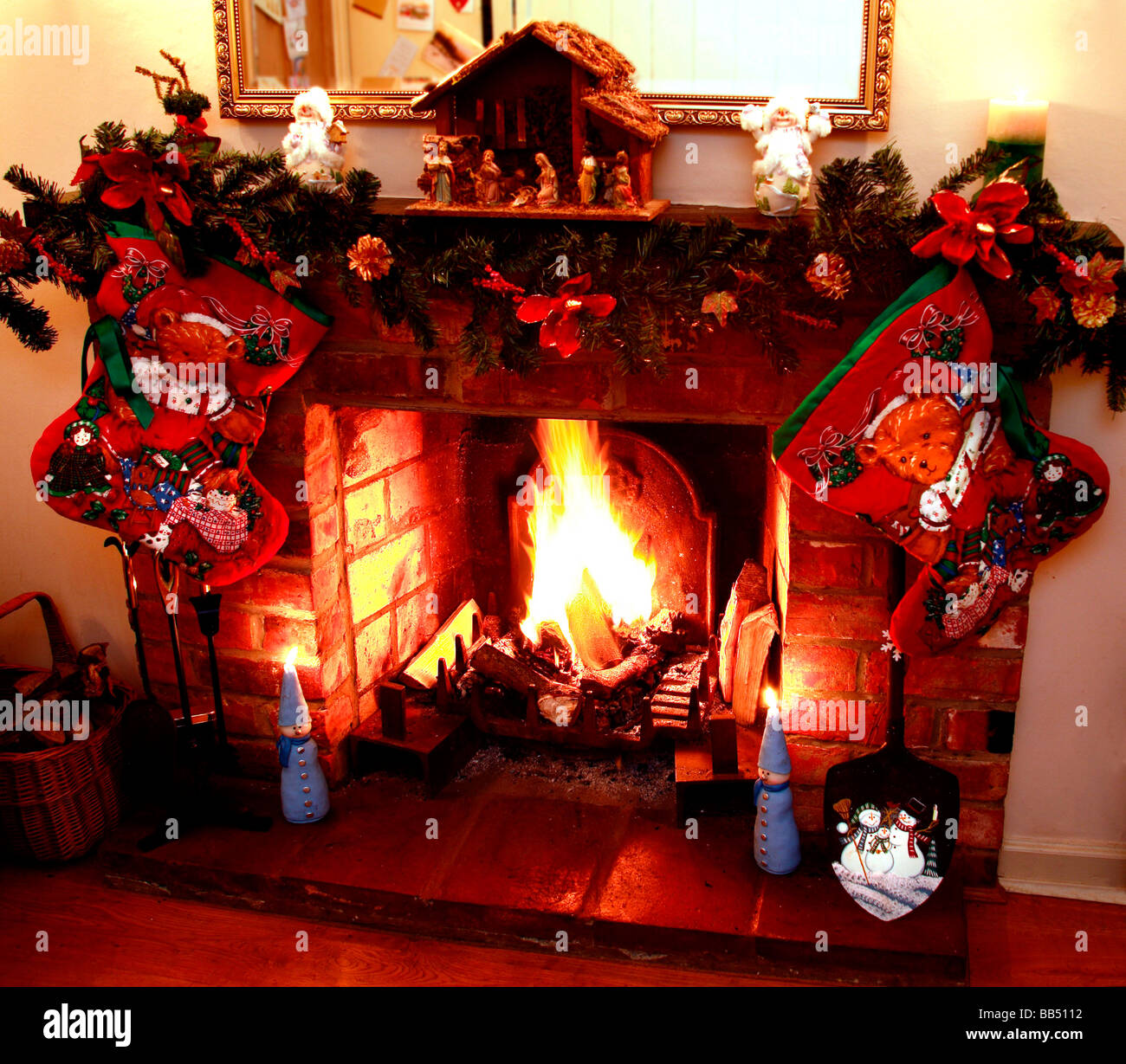 Christmas stockings fire hires stock photography and images Alamy