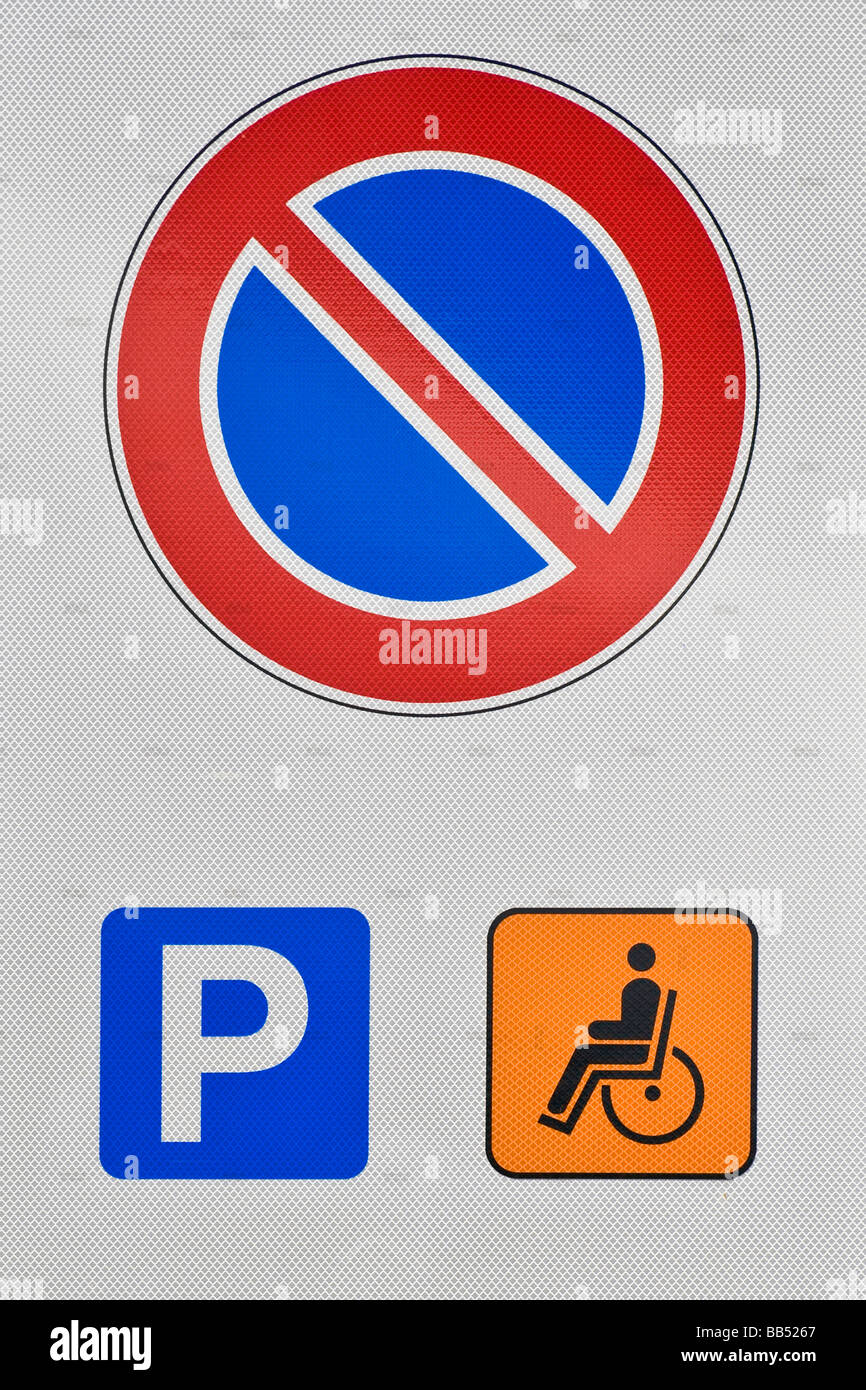 Motorway message signs hires stock photography and images Alamy