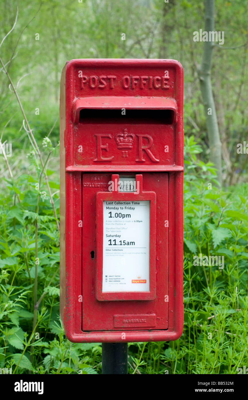 Lamp Box post box Stock Photo Alamy