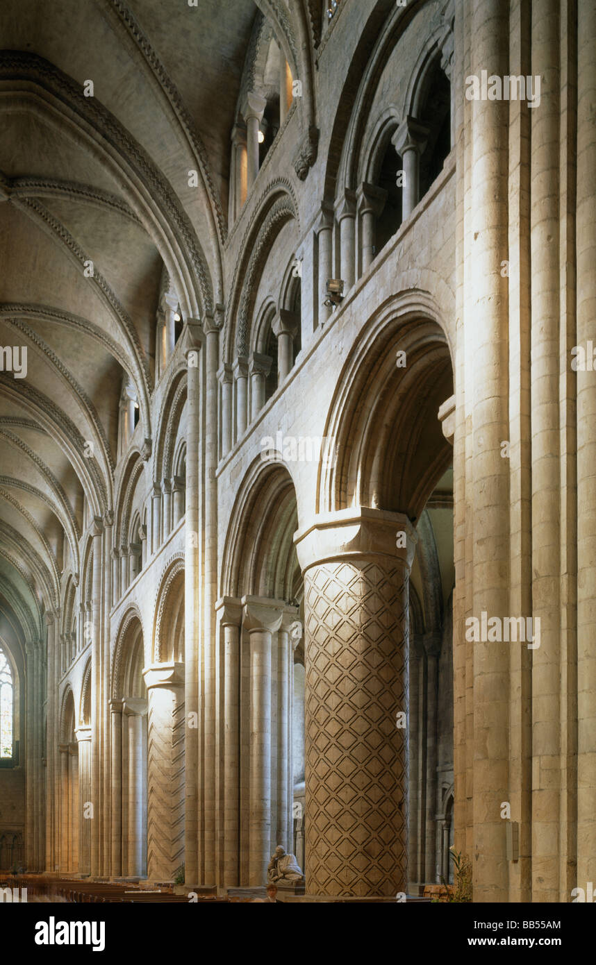 Compound piers hi-res stock photography and images - Alamy