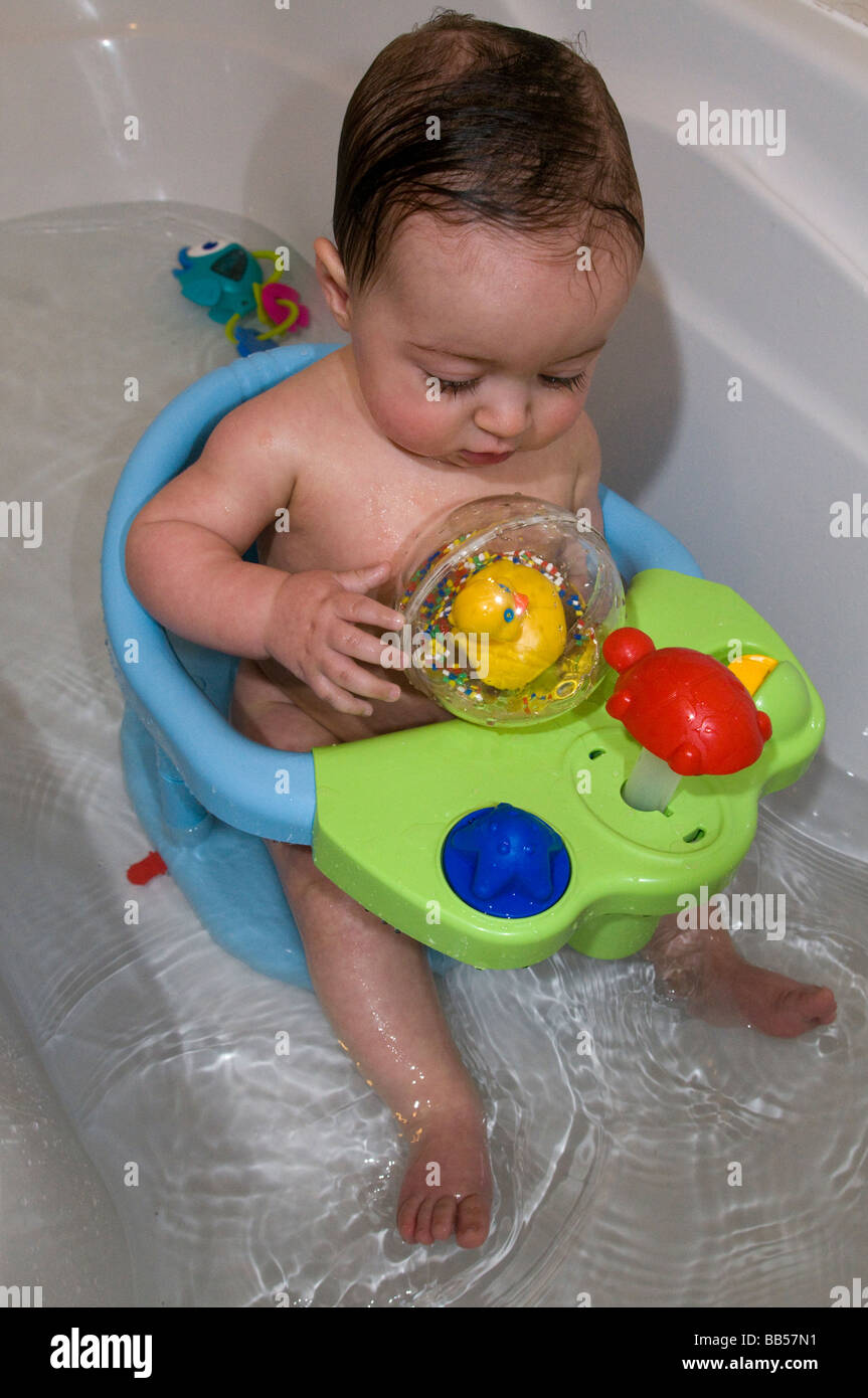 bath seat for 6 month old baby