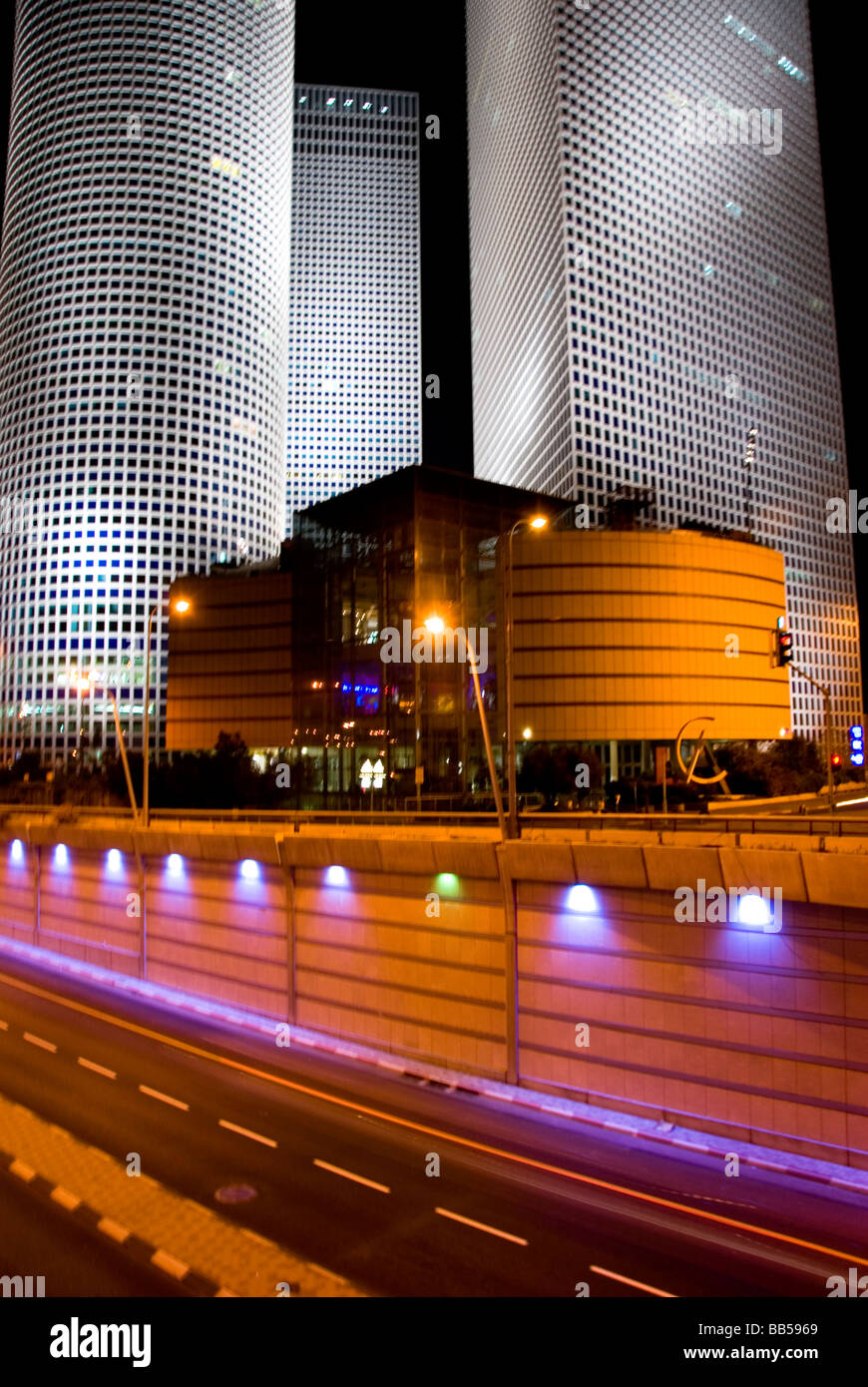 Azrieli Towers Tel Aviv High Resolution Stock Photography and Images ...