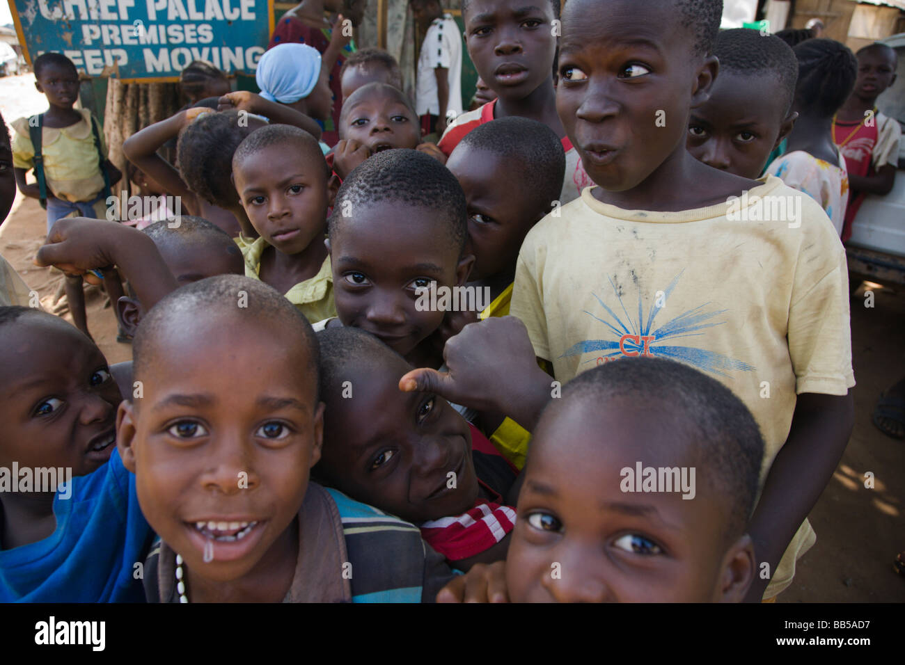 Children Crowd Up To The Camera In The Durumi Area Of Abuja Nigeria